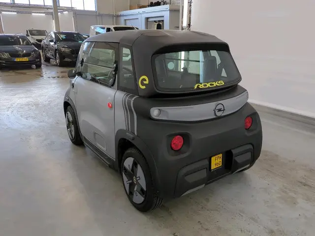 Opel Rocks-e Brommobiel Kargo PANO 2023 Elektrisch 19