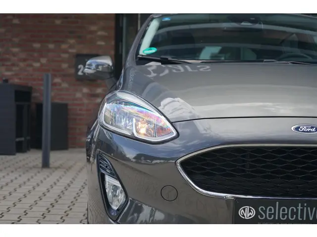 Ford Fiesta 1.1 Cool& Connect 2018 Benzine 30
