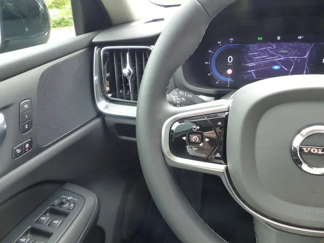 Volvo V60 B4 Plus Dark 2024 Benzine 21