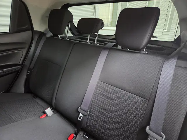 Suzuki Swift 1.2 Stijl Smart Hybrid 2017 Benzine 5