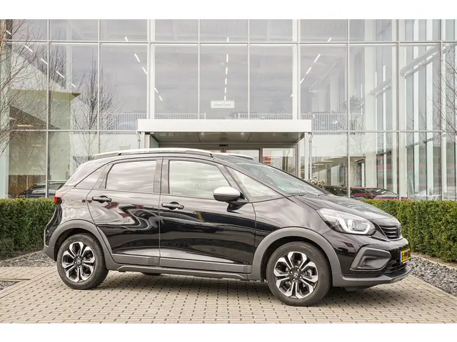 Honda Jazz 1.5i e:HEV CROSSTAR 2023 Hybride Benzine 38