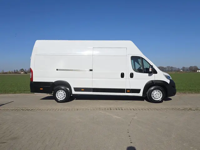 Peugeot Boxer 435 2.2 BlueHDi L4H3 2021 Diesel 9