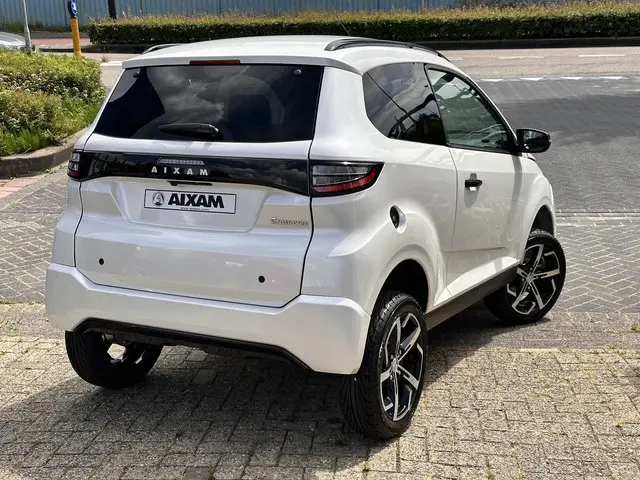 Aixam Crossover Premium 2025 Diesel 16