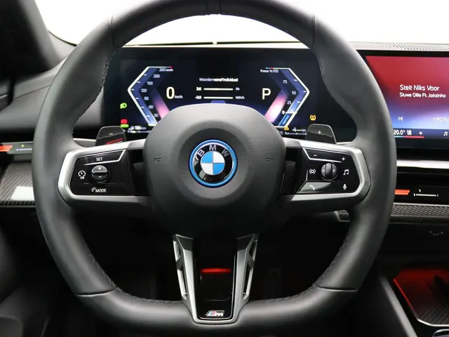 BMW 5 Serie Sedan 530e 2024 Hybride Benzine 16