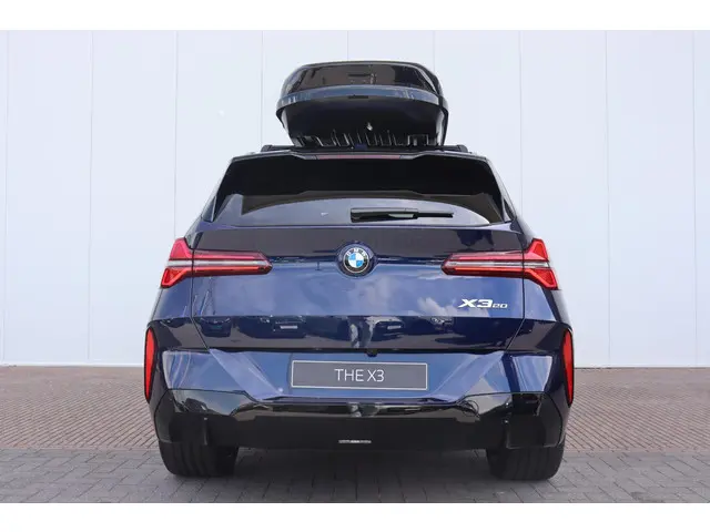 BMW X3 xDrive20i 2025 Benzine 9