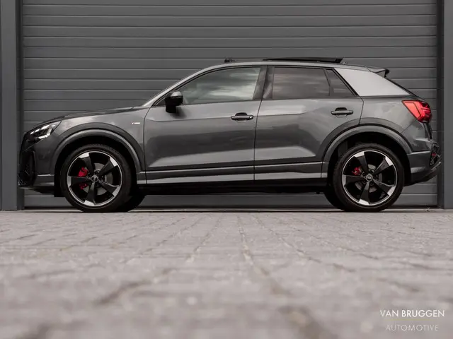 Audi Q2 35 TFSI S-Line 2021 Benzine 13