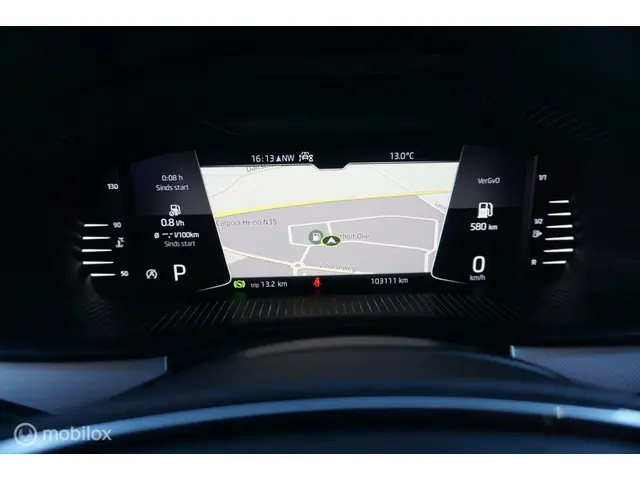 Škoda Kamiq 1.0 TSI Sport Business 2020 Benzine 13