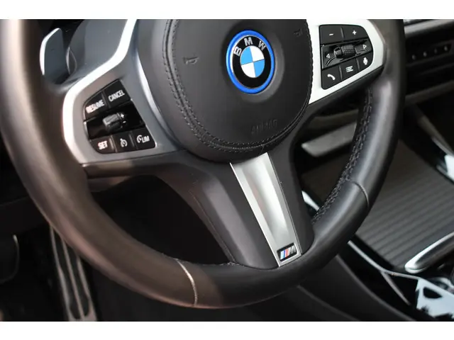 BMW X3 xDrive30e M-Sport 2021 Hybride Benzine 72