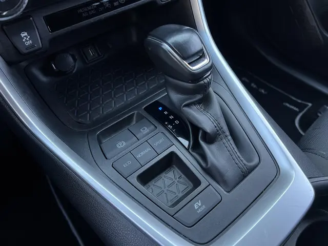 Toyota RAV4 2.5 Hybrid Dynamic 2021 Hybride Benzine 24