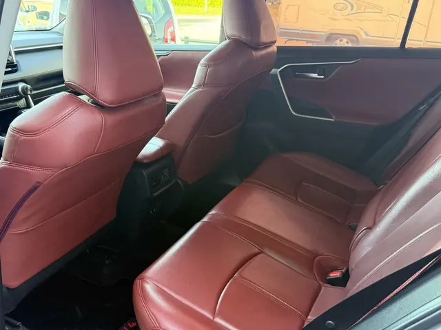 Toyota RAV4 2.5 Hybrid Active 2019 Hybride Benzine 6