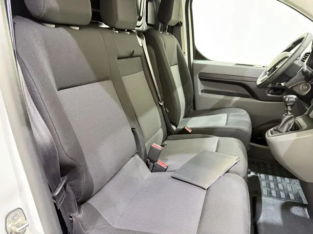Peugeot Expert 2.0 Blue HDI Pro L2 Navi/Airco 2022 Diesel 39