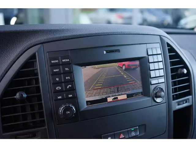 Mercedes-Benz Vito 116 CDI Lang 2020 Diesel 4