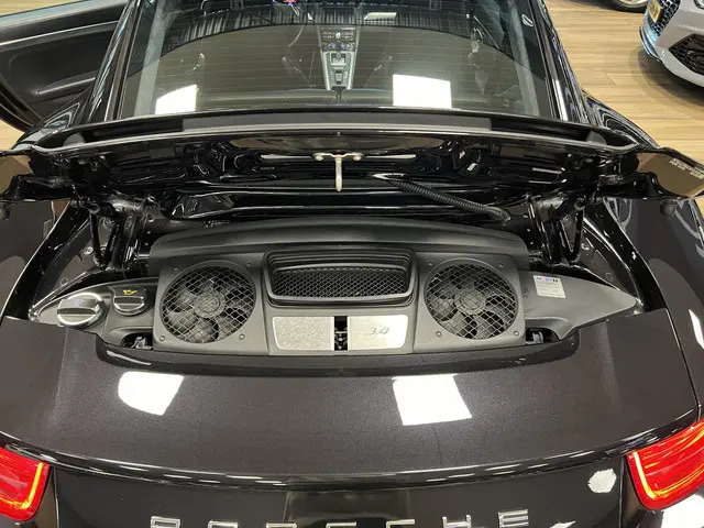 Porsche 911 3.4 Carrera 2014 Benzine 10