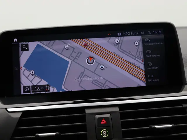 BMW iX3 80 kWh 2021 Elektrisch 30