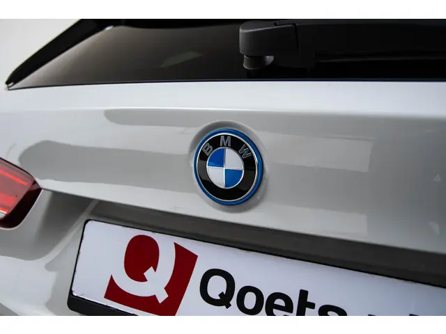 BMW X1 xDrive25e High Executive 2022 Hybride Benzine 39