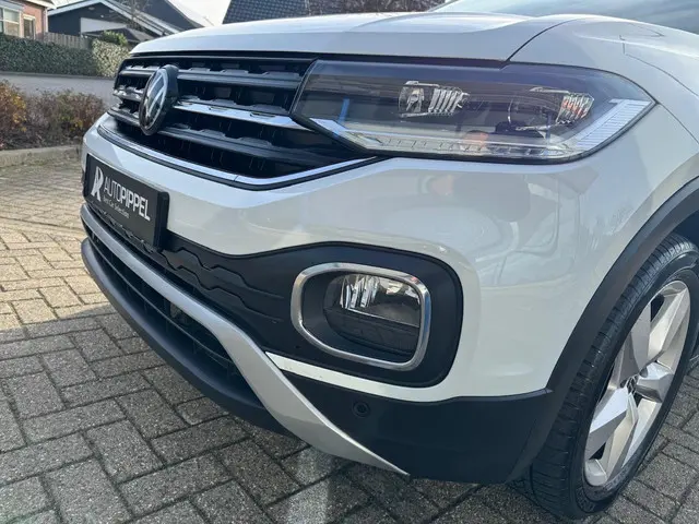 Volkswagen T-Cross 3