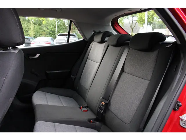 Kia Stonic 1.0 T-GDi DynamicLine 2020 Benzine 10