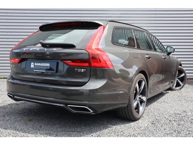 Volvo V90 2.0 T8 AWD R-Design 2019 Hybride Benzine 3