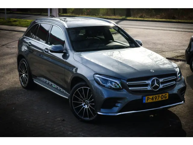 Mercedes-Benz GLC 250 4MATIC 2018 Benzine 14