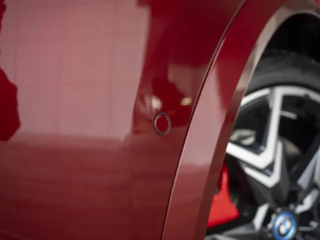 BMW iX2 eDrive20 2024 Elektrisch 44