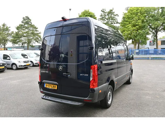 Mercedes-Benz Sprinter 317 CDI L2H2 Pro HD 2024 Diesel 3