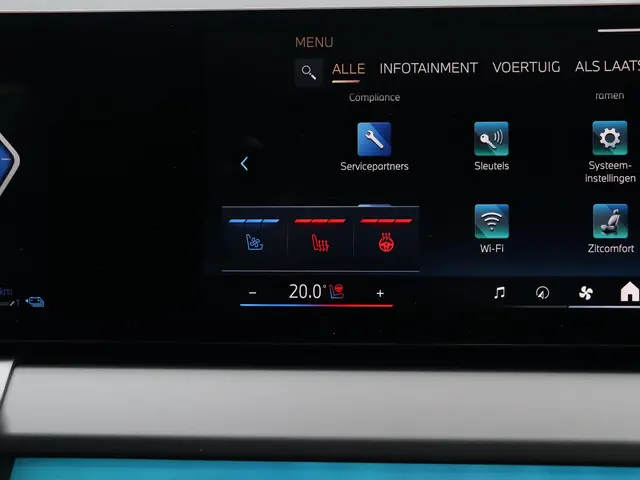 BMW X3 30e xDrive 2025 Hybride Benzine 32