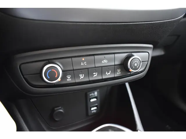 Opel Crossland 1.2 Turbo Edition 2022 Benzine 21