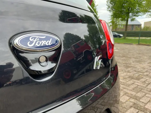 Ford Ka 1.2 Style start/stop 2014 Benzine 5