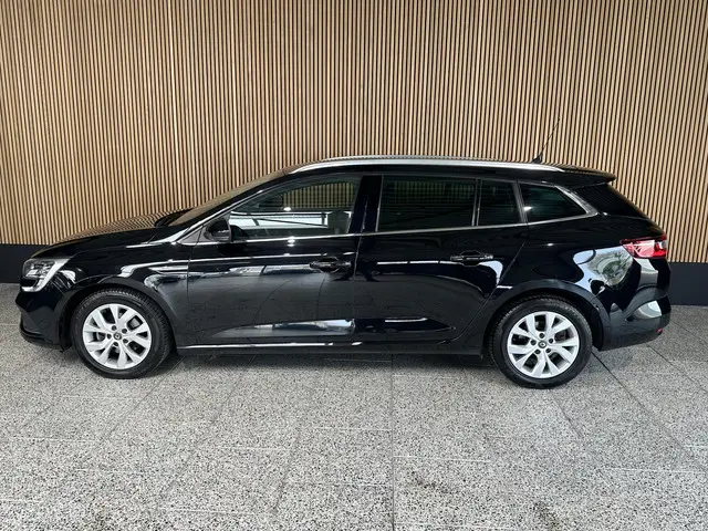 Renault Mégane Estate 1.3 TCe Limited 2019 Benzine 3