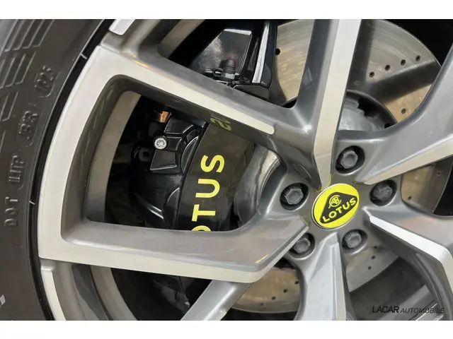 Lotus Eletre EDS 450 S 4WD 112 kWh 2023 Elektrisch 36