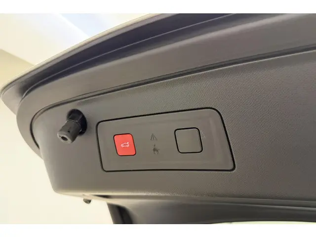 Peugeot 508 SW 1.6 HYbrid PSE 2023 Hybride Benzine 17