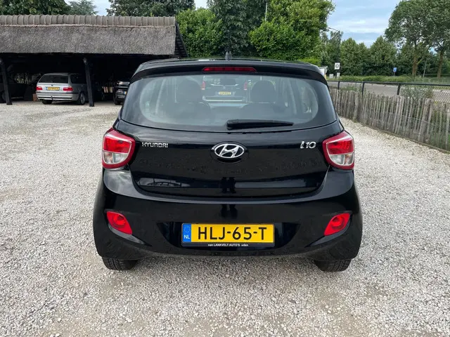 Hyundai i10 1.0i i-Motion Airco, USB, 14 inch 2014 Benzine 5