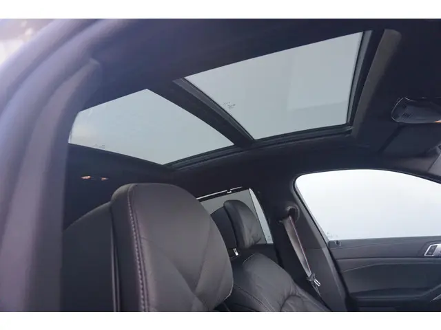 BMW X6 xDrive40i 2026 Benzine 12