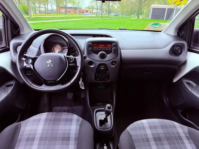 Peugeot 108 1.0 e-VTi Active 2019 Benzine 10