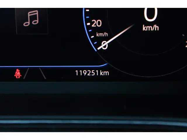 Volkswagen T-Cross 1.0 TSI Life 2023 Benzine 32