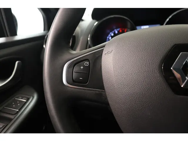 Renault Clio 0.9 TCe Limited 2019 Benzine 20