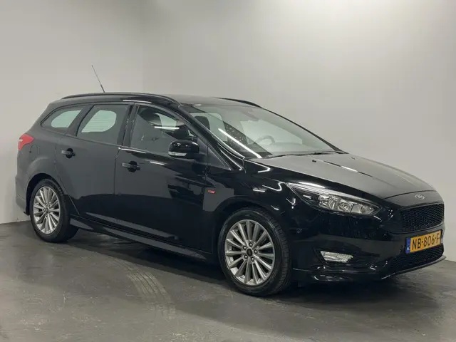 Ford Focus Wagon 1.5 ST-Line 2017 Benzine 3