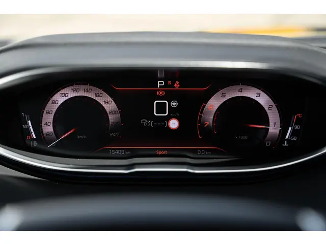 Peugeot 5008 GT 2024 Benzine 41