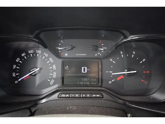 Citroën Berlingo 1.5 BlueHDI Club XL 2020 Diesel 12