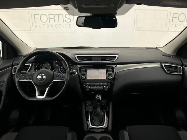 Nissan QASHQAI 1.2 N-Connecta 2018 Benzine 4