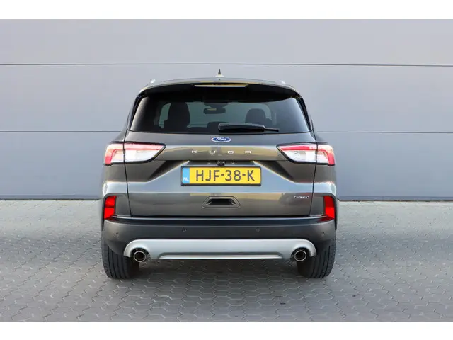 Ford Kuga 2.5 PHEV Titanium 2021 Hybride Benzine 37