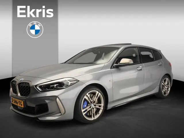 BMW 1 Serie 5-deurs M135i xDrive 2023 Benzine