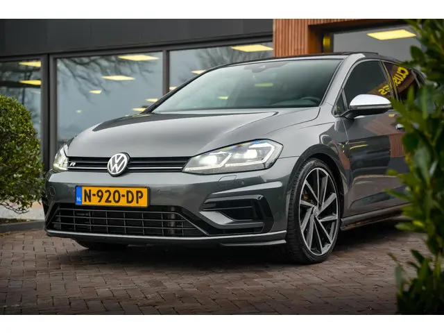 Volkswagen Golf 2.0 TSI 4Motion R 2017 Benzine 13