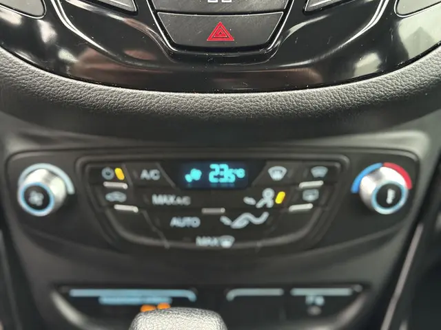 Ford B-MAX 1.6 TI-VCT Titanium 2013 Benzine 19