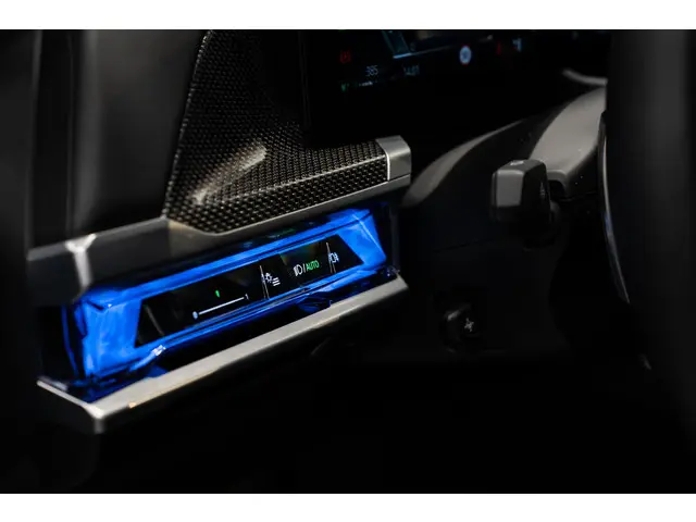 BMW 7 Serie 740d xDrive 2023 Diesel 9