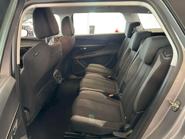 Peugeot 5008 1.2 PureTech 2019 Benzine 11