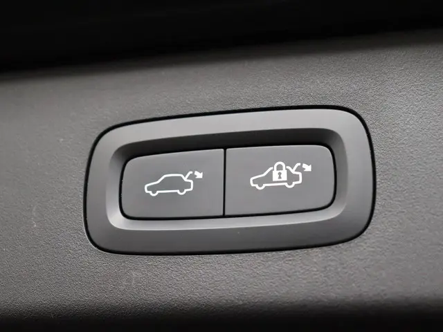 Lynk & Co 01 1.5 2022 Hybride Benzine 33