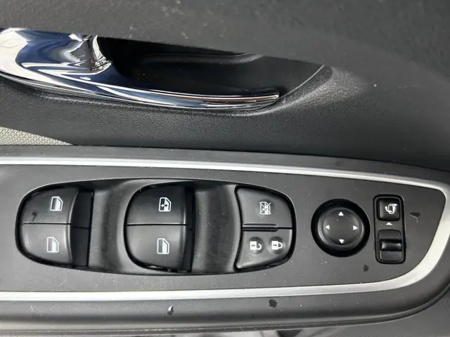 Nissan Micra 1.0 IG-T N-Connecta 2020 Benzine 19