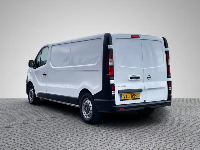 Nissan NV300 2.0 dCi 120 L2H1 Acenta 2021 Diesel 6