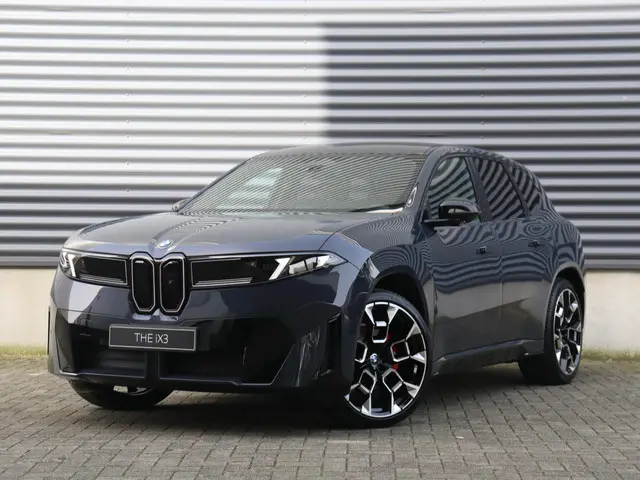 BMW iX3 50 xDrive 2026 Elektrisch 43